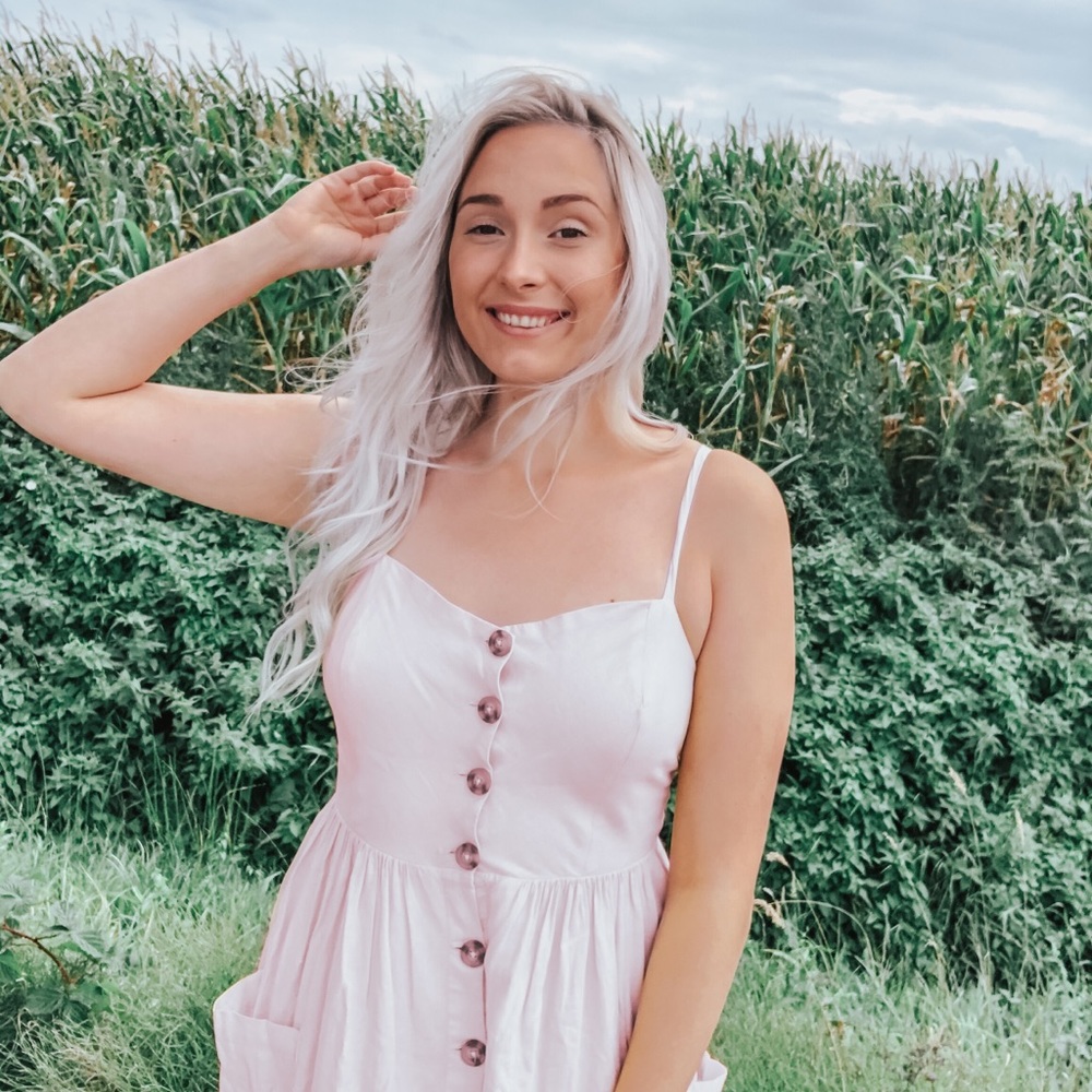 Meet your Posher, Charlie-Rae